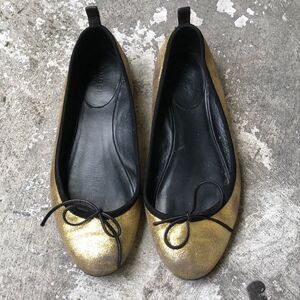Gucci Flats 